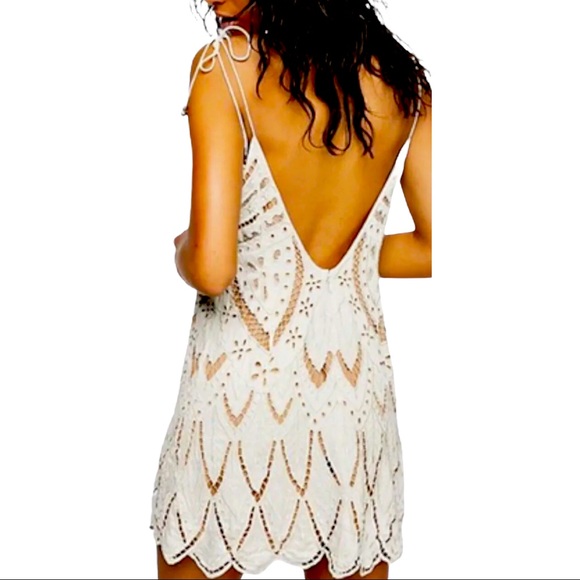 Free People Pyt Sm Ivory Cutwork Tassel Tie V-Neck Scalloped Mini Dress - Picture 4 of 9
